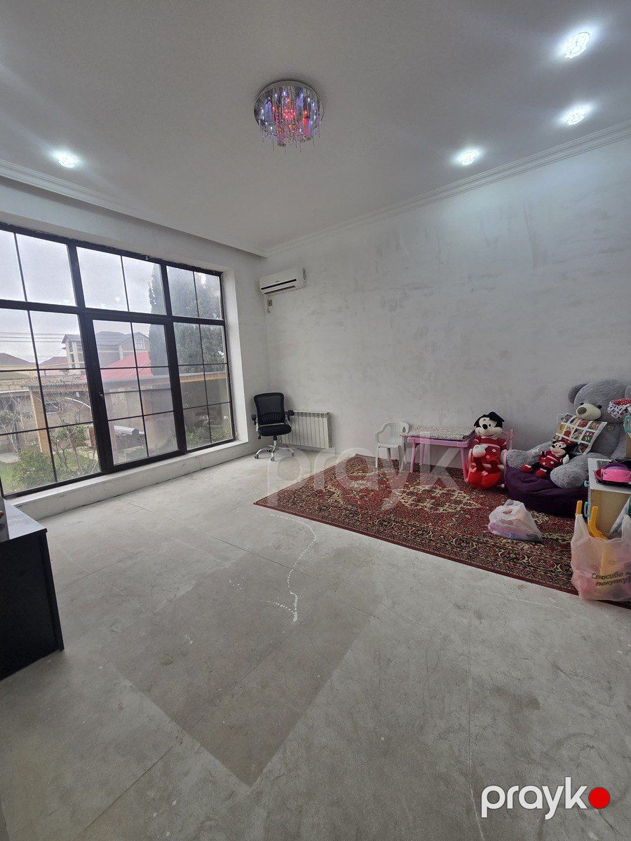 Satılır 5 otaqlı həyət evi/bağ evi 200 m² — Ev, villa, Bakı (9)