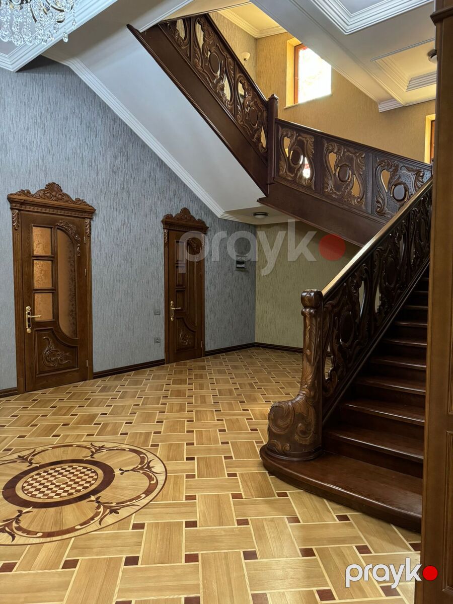 İcarəyə verilir 8 otaqlı həyət evi/bağ evi 700 m² — Ev, villa, Bakı (12)