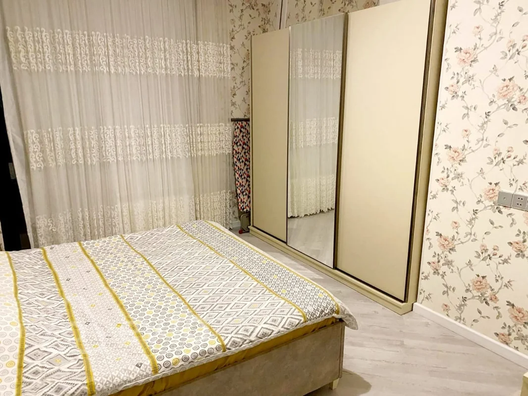 2 otaqlı mənzil, 75 m², Səməd Vurğun küçəsi — kirayə — Mənzil, Bakı (7)