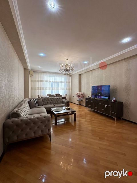 Satılır 3 otaqlı yeni tikili 100 m² — Bakı