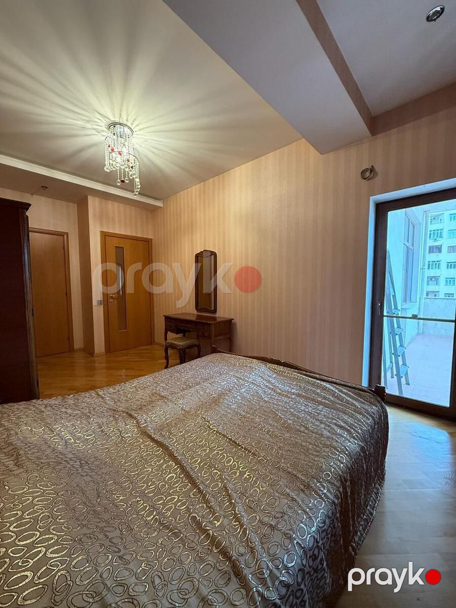 Satılır 4 otaqlı yeni tikili 185 m² — Mənzil, Bakı (6)