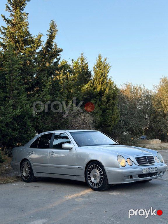 Mercedes E 220, 2.2 L, 2001 il, 584 588 km — Avtomobillər, Sumqayıt (3)