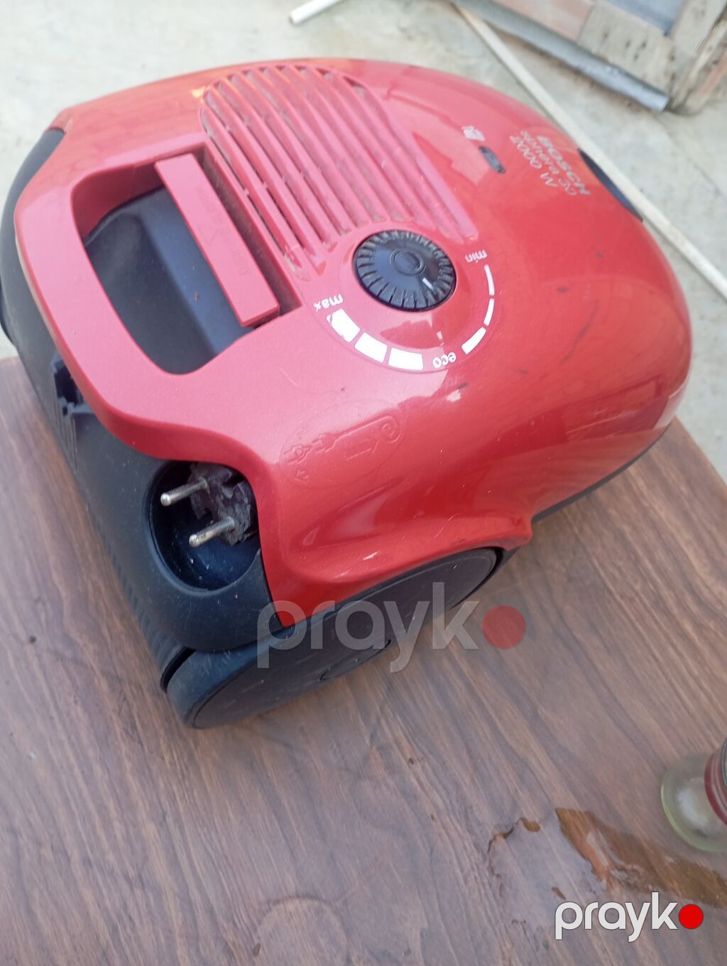 Bosch Sphera 30 tozsoran – 2000 W güc - Güclü 2000 W motorla yüksək — Tozsoran, Bakı (2)