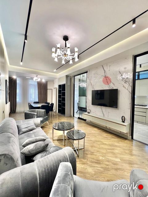 Satılır 3 otaqlı yeni tikili 140 m² — Bakı