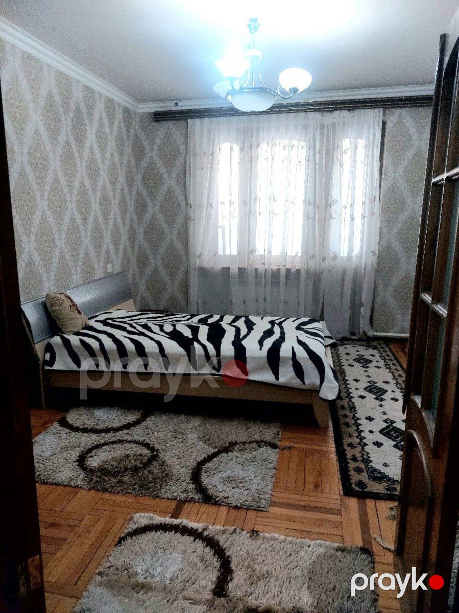 Satılır 4 otaqlı köhnə tikili 110 m² — Mənzil, Bakı (9)