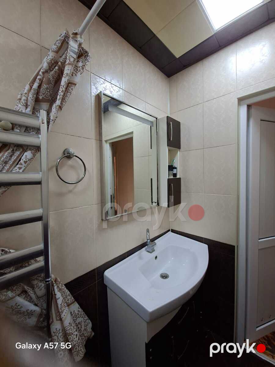 Satılır 3 otaqlı köhnə tikili 85 m² — Mənzil, Bakı (12)