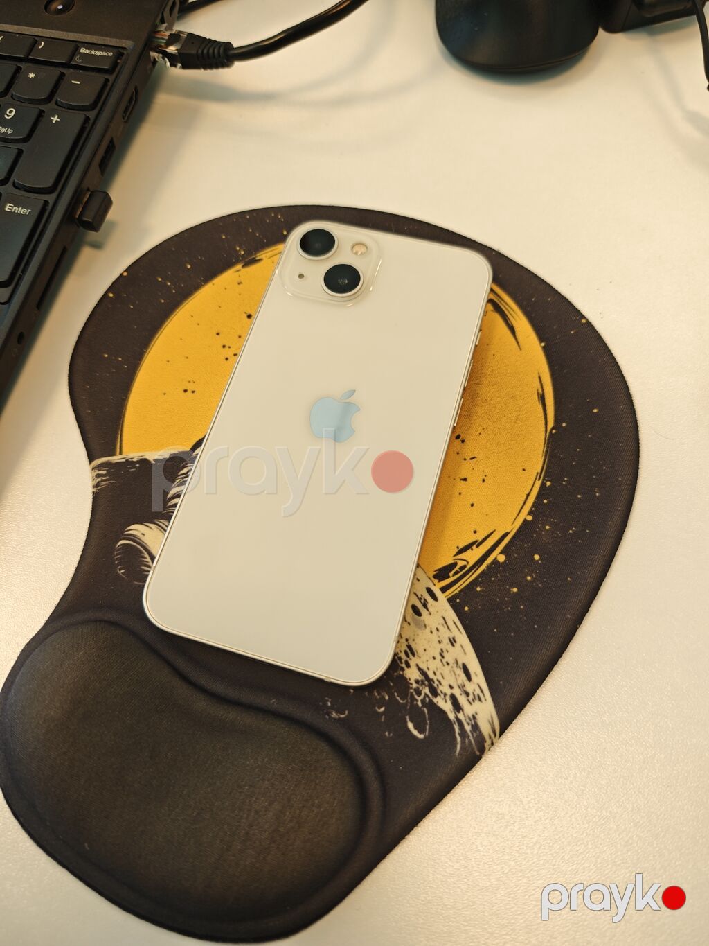 IPhone 13, Ağ, Simsiz şarj — Apple iPhone, Bakı (4)