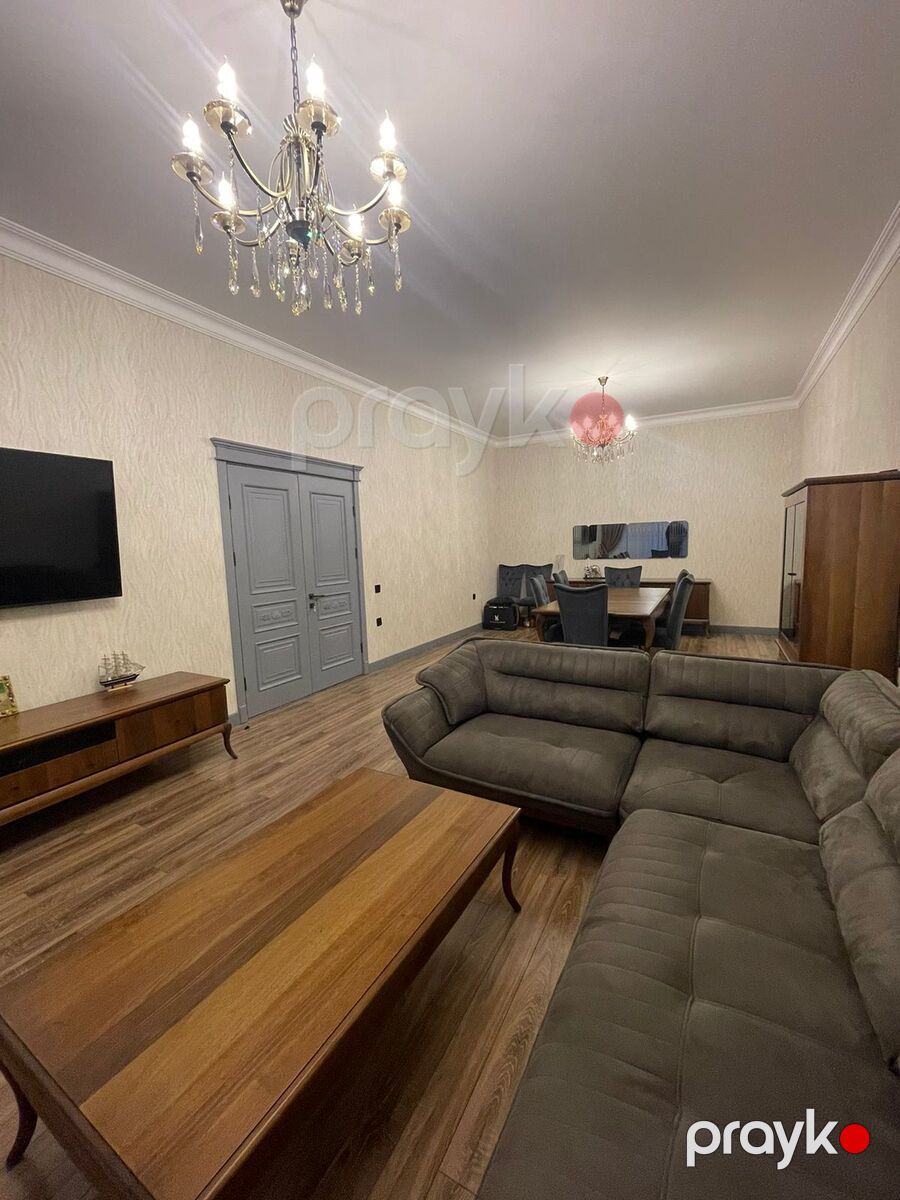 Villa, Badamdar qəs — Ev, villa, Bakı (5)