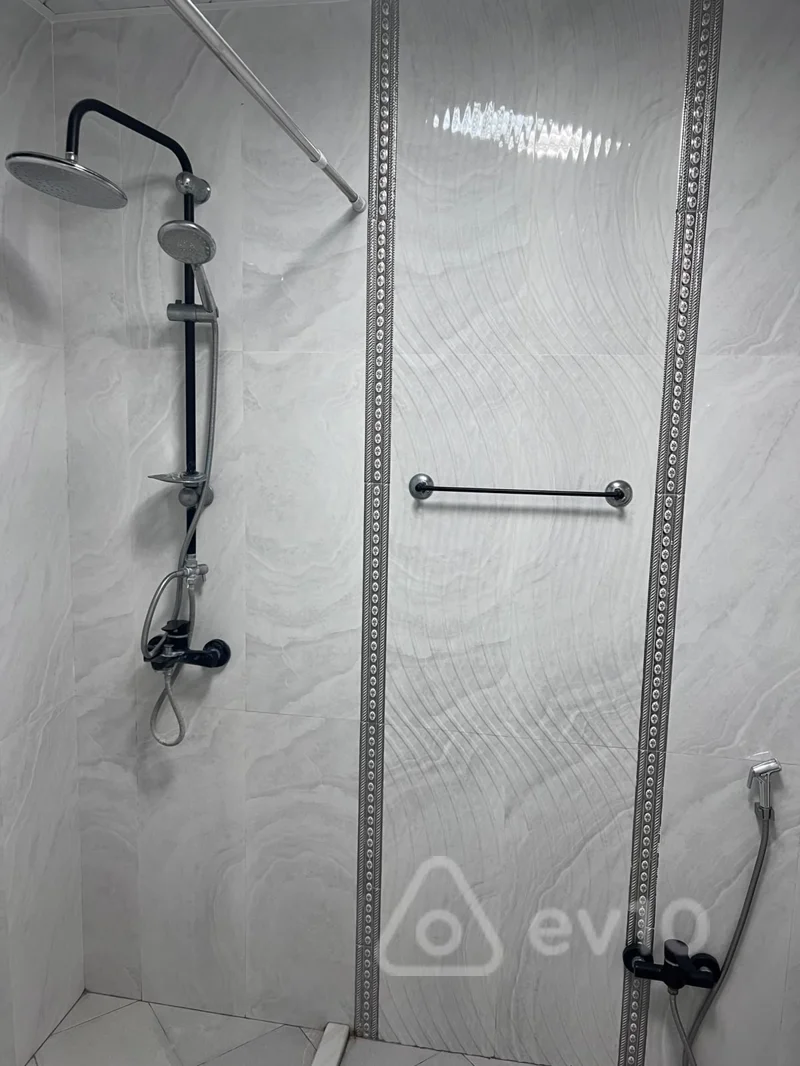 2 otaqlı mənzil, 64 m², Inssatcilar metrosu — kirayə — Mənzil, Bakı (9)