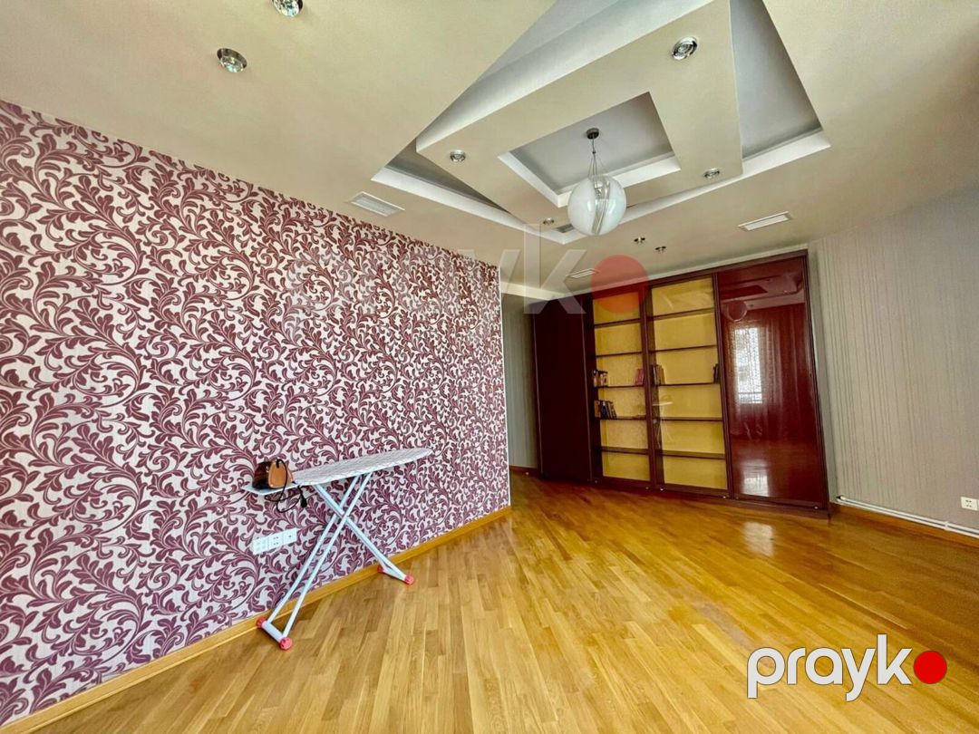 Satılır 7 otaqlı yeni tikili 350 m² — Mənzil, Bakı (9)