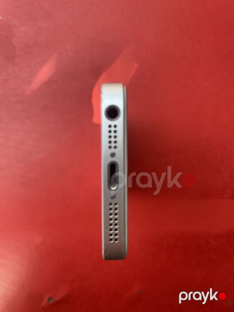 IPhone SE, 32 GB, Gümüşü, Barmaq izi — Lənkəran