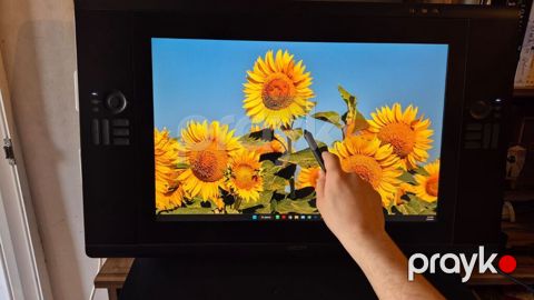 Wacom Cintiq 24HD interaktiv qrafik monitoru və stylus qələmi — Bakı