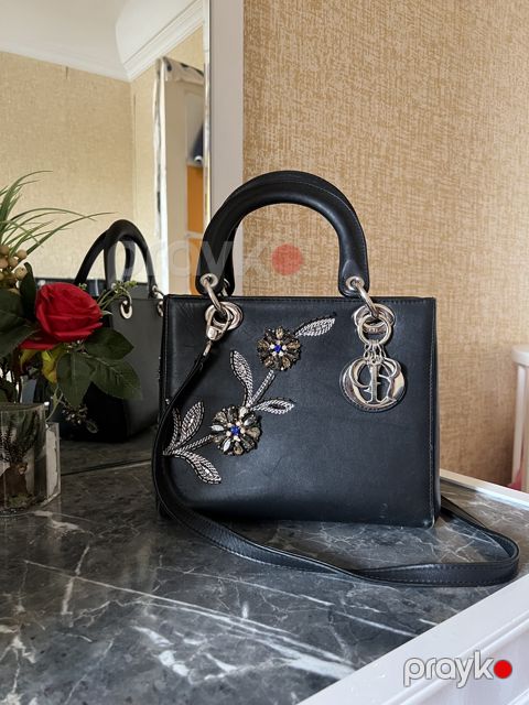 Orijinal Christian Dior Lady Dior çanta — Bakı