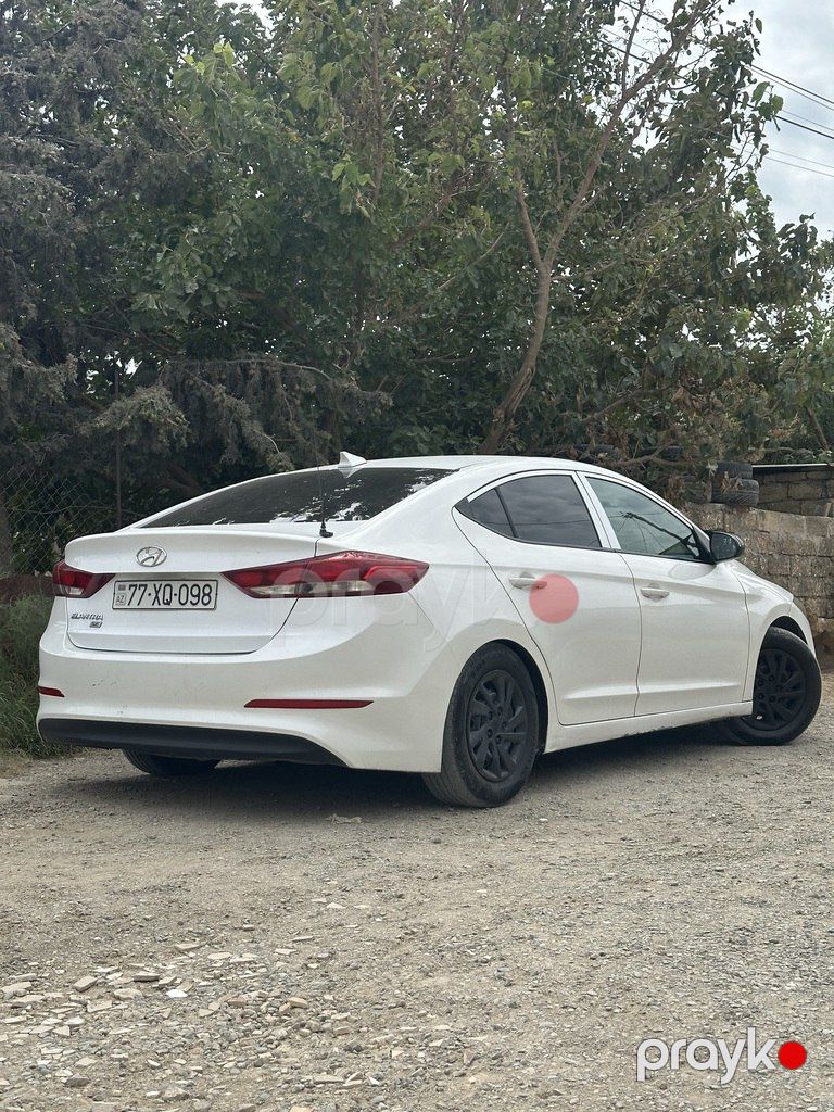 Hyundai Elantra, 2.0 L, 2017 il, 297 729 km — Avtomobillər, Bakı (9)
