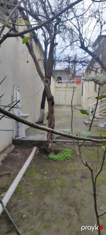 Satılır 5 otaqlı həyət evi/bağ evi 150 m² — Bakı