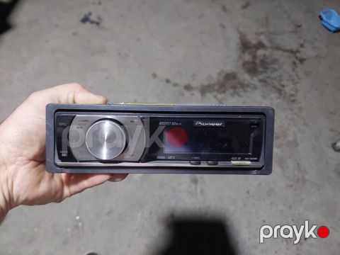 Pioneer DEH-6010MP avtomobil maqnitolası Yaxşi veziyetdedi her bir — Bakı