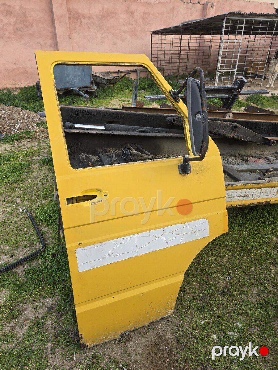 Iveco Daily qapıları — Ehtiyat hissələri və aksesuarlar, Bakı (7)