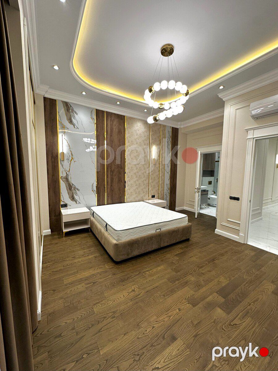 Satılır 4 otaqlı yeni tikili 211 m² — Mənzil, Bakı (9)
