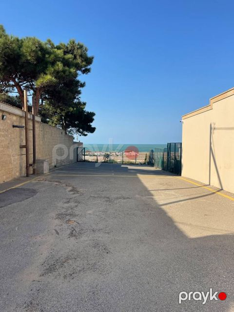 Satılır 6 otaqlı həyət evi/bağ evi 360 m² — Bakı
