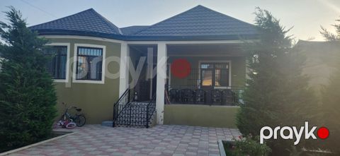 Satılır 4 otaqlı həyət evi/bağ evi 140 m² — Bakı