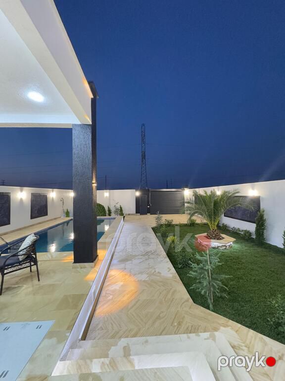 Satılır 4 otaqlı həyət evi/bağ evi 180 m² — Ev, villa, Bakı (10)
