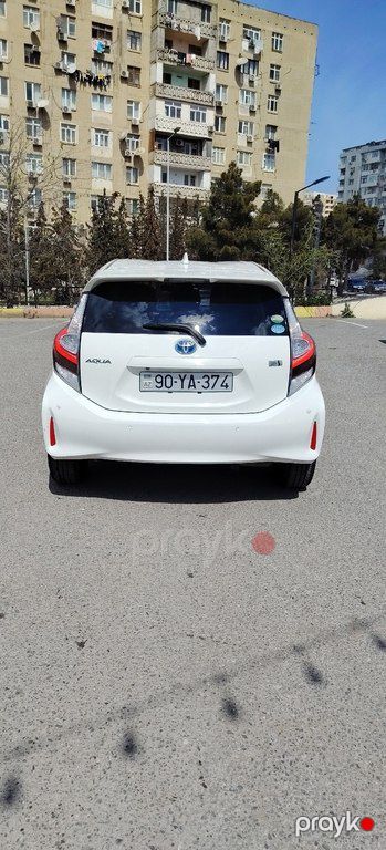 Toyota Aqua, 1.5 L, 0.87 kWh, 2019 il, 130 000 km — Avtomobillər, Bakı (3)