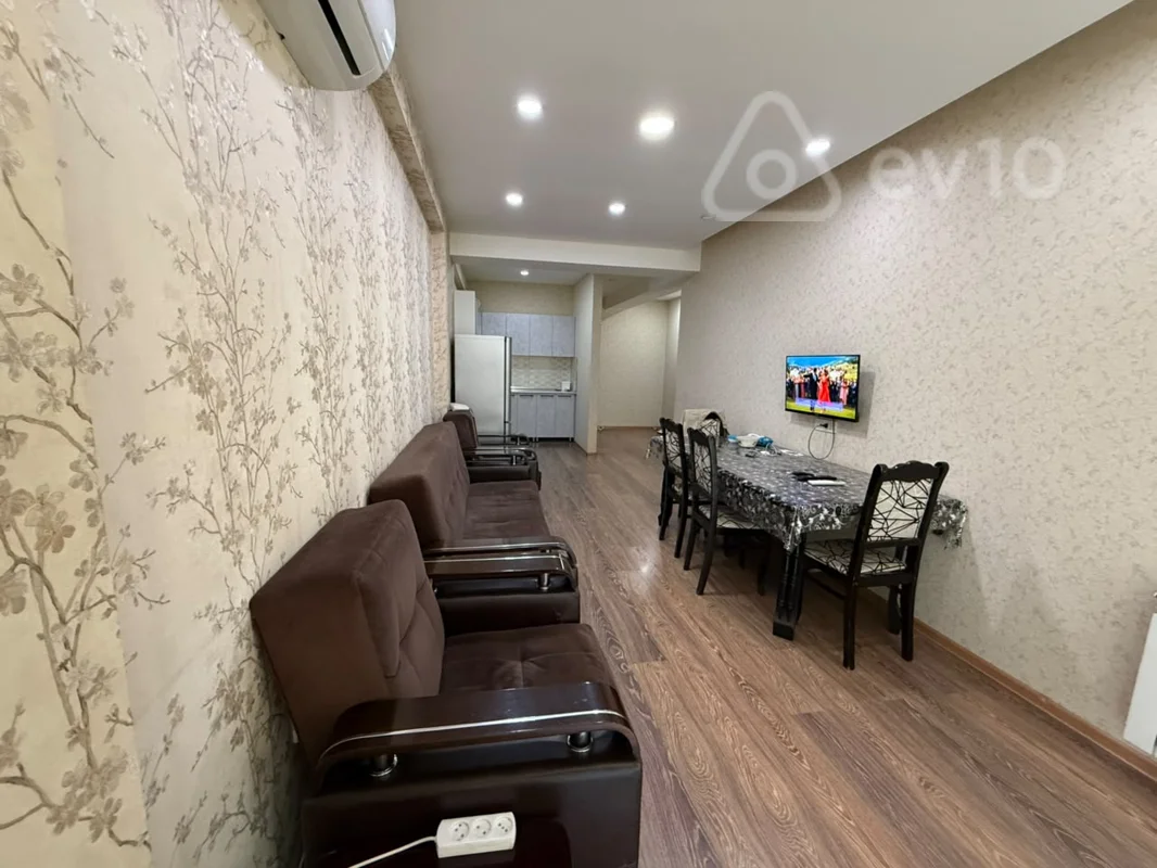 2 otaqlı mənzil, 70 m², gence pr — kirayə — Mənzil, Bakı (4)
