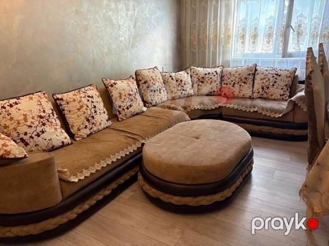 Künc divan, İşlənmiş, Açılan, Bazalı — Bakı