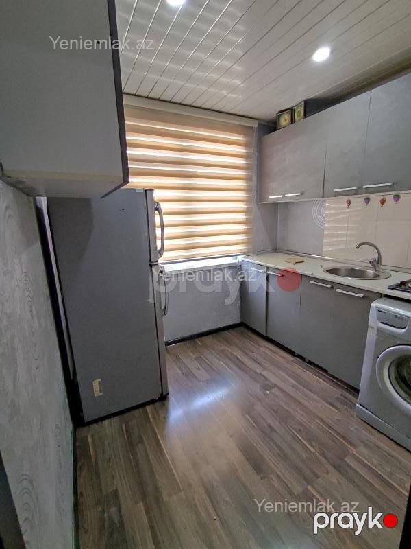 Satılır 2 otaqlı Bina evi menzil (Köhnə tikili), 45 m², 4-cü mikrorayon — Mənzil, Sumqayıt (9)