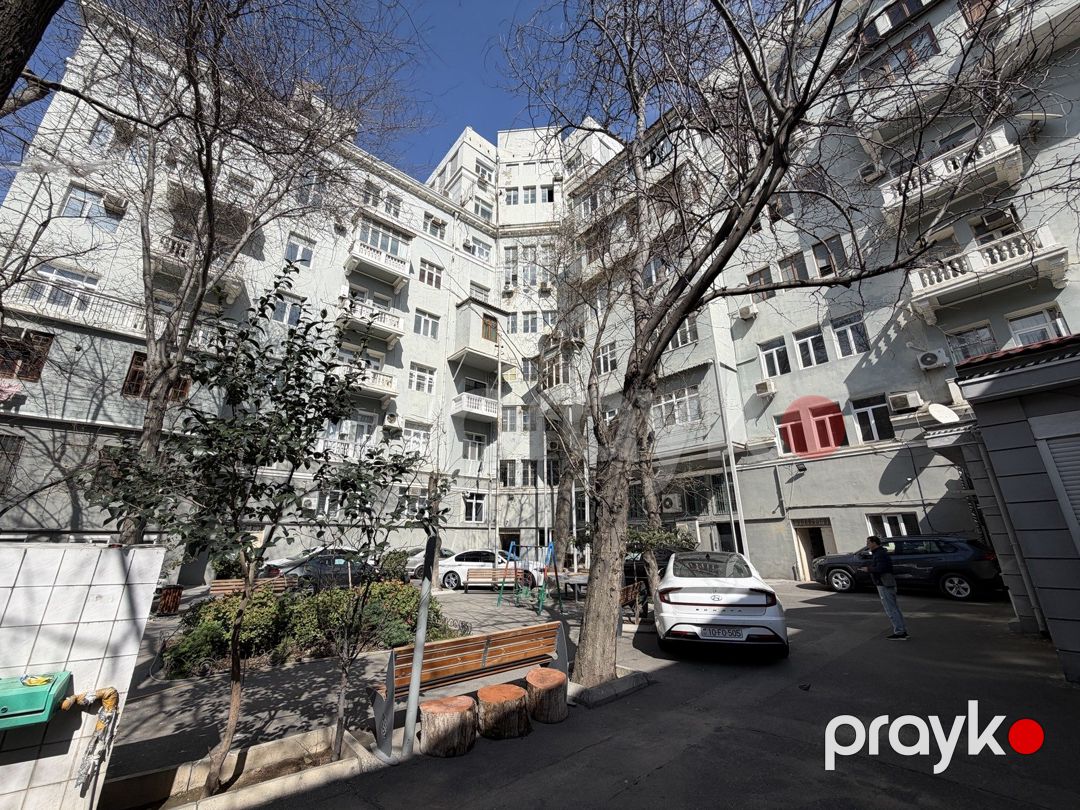 Satılır 3 otaqlı köhnə tikili 90 m² — Mənzil, Bakı (4)