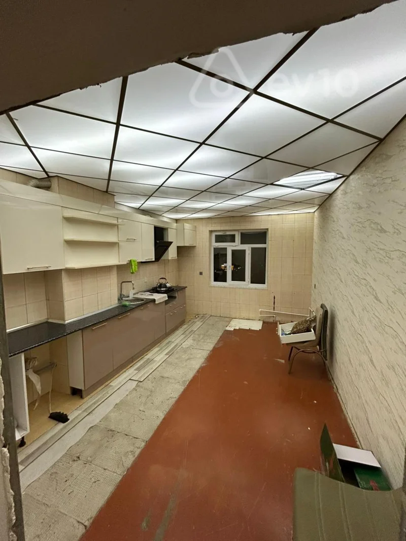 5 otaqlı mənzil, 110 m², İlqar Musayev küç — Bakı