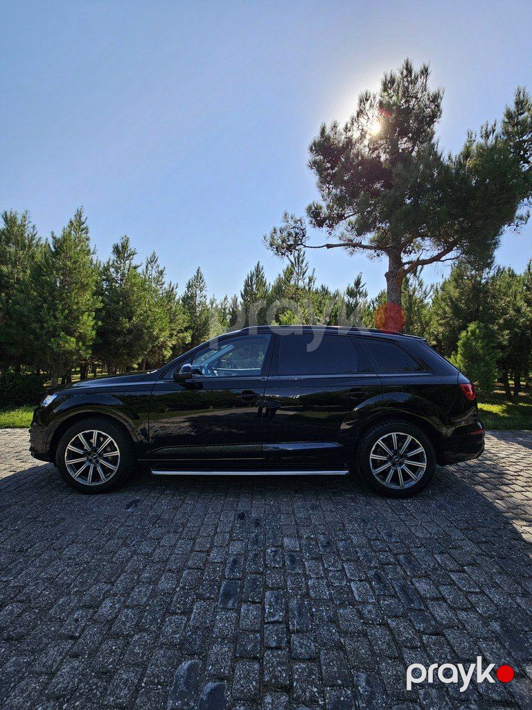 Audi Q7, 2.0 L, 2018 il, 26 600 km — Avtomobillər, Bakı (10)