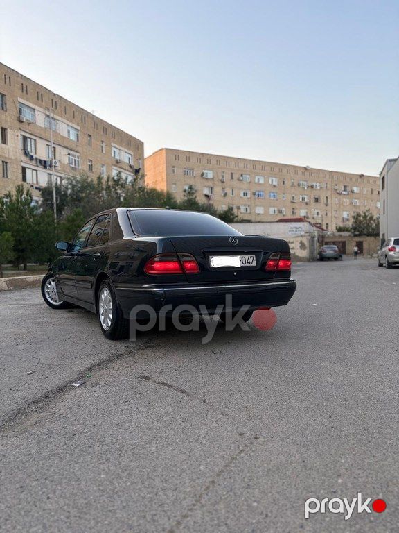 Mercedes E 270, 2.7 L, 2001 il, 425 486 km — Avtomobillər, Bakı (6)