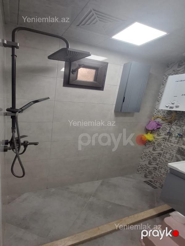 Satılır 3 otaqlı Bina evi menzil (Köhnə tikili), 65 m², 3-cü mikrorayon — Mənzil, Sumqayıt (12)