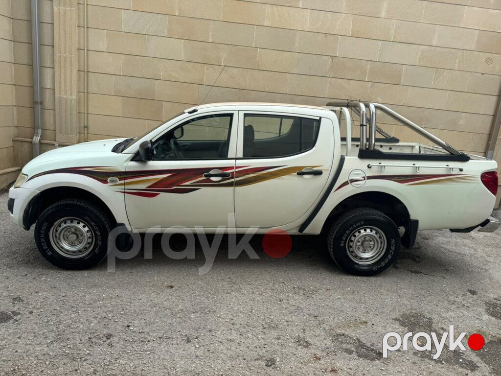 Mitsubishi L200, 2.5 L, 2013 il, 512 000 km — Avtomobillər, Bakı (6)
