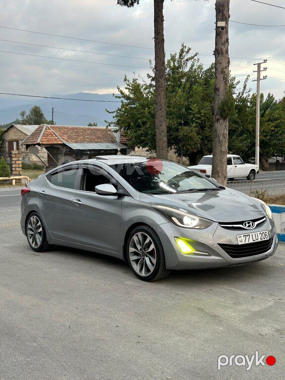 Hyundai Elantra, 1.8 L, 2015 il, 307 385 km — Avtomobillər, Şəki (3)