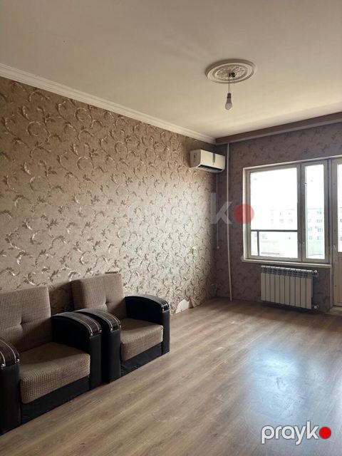 Satılır 2 otaqlı köhnə tikili 60 m² — Bakı