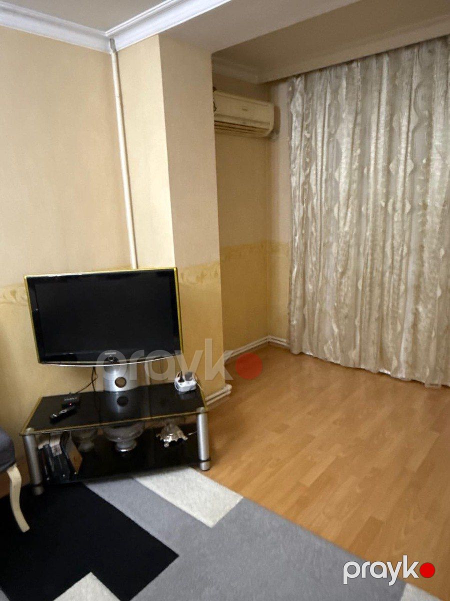 İcarəyə verilir 3 otaqlı köhnə tikili 80 m² — Mənzil, Bakı (9)
