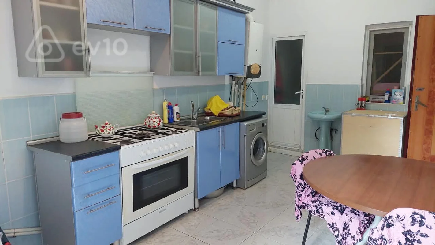 2 otaqlı həyət evi, 120 m², Qabil Süleymanov 66 — kirayə — Ev, villa, Bakı (10)