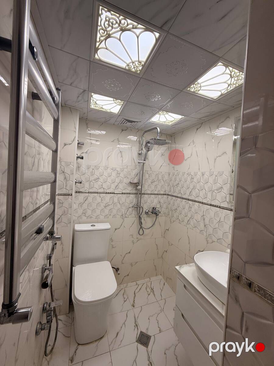 Satılır 3 otaqlı köhnə tikili 73 m² — Mənzil, Bakı (12)