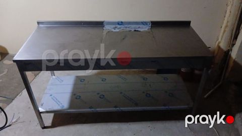 Nerjavika (paslanmayan polad) iş masası satılır. - Ölçü: 150×60 sm — Bakı