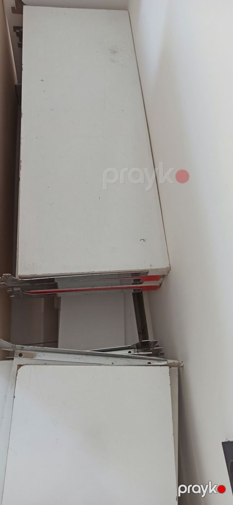 Dükan üçün vitrin rəfləri - Material: laminatlı Dsp/ldsp ağ panellər