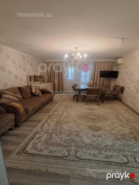 Satılır 3 otaqlı Bina evi menzil (Köhnə tikili), 65 m², 3-cü mikrorayon — Sumqayıt