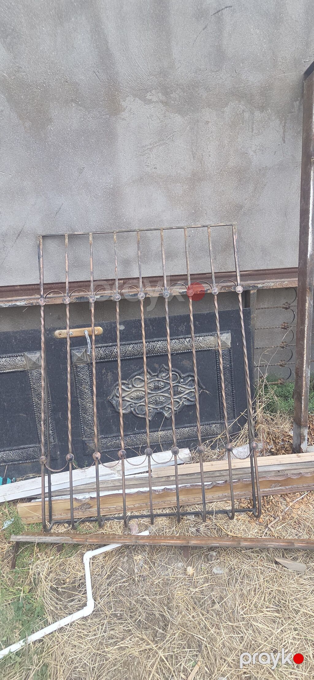 Dəmir barmaqlığ eni 1.05 hündürlüyü 1.40 Möhkəm metall konstruksiya — Pəncərələr, qapılar, balkonlar, Masazır (4)