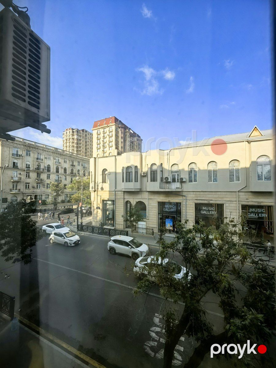 Satılır 3 otaqlı köhnə tikili 80 m² — Mənzil, Bakı (9)