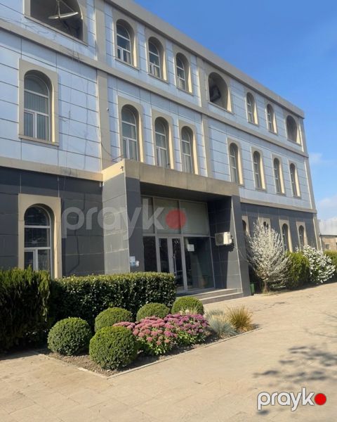 İcarəyə verilir obyekt 865 m² — Beyləqan