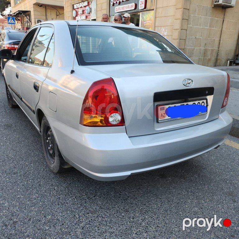 Hyundai Accent, 1.5 L, 2005 il, 285 000 km — Avtomobillər, Bakı (2)