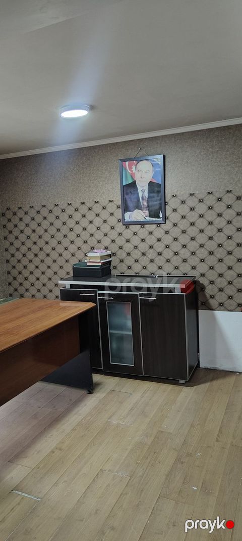 İcarəyə verilir 6 otaqlı ofis 285 m² — Bakı