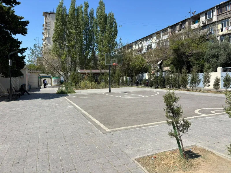 Satılır 2 otaqlı Mənzil Köhnə tikili 35 m² Bakı, Binəqədi r., Azadlıq prospekti m., 8-ci mikrorayon — Mənzil, Bakı (6)