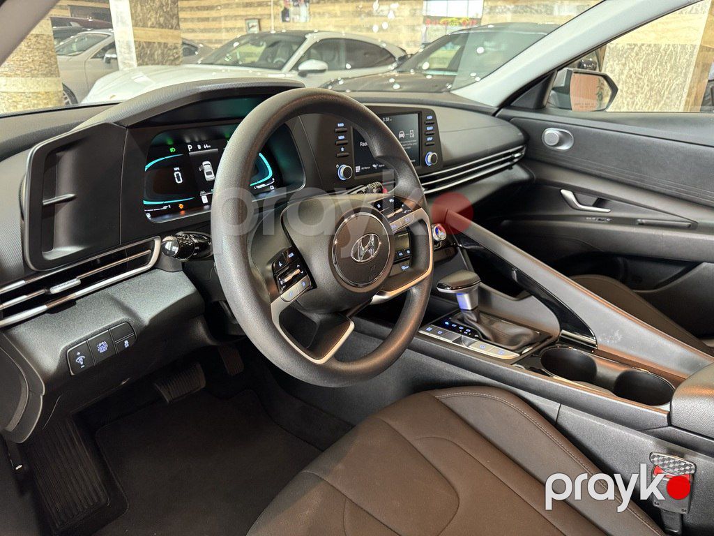 Hyundai Elantra, 1.6 L, 1.32 kWh, 2025 il, 11 900 km — Avtomobillər, Bakı (11)